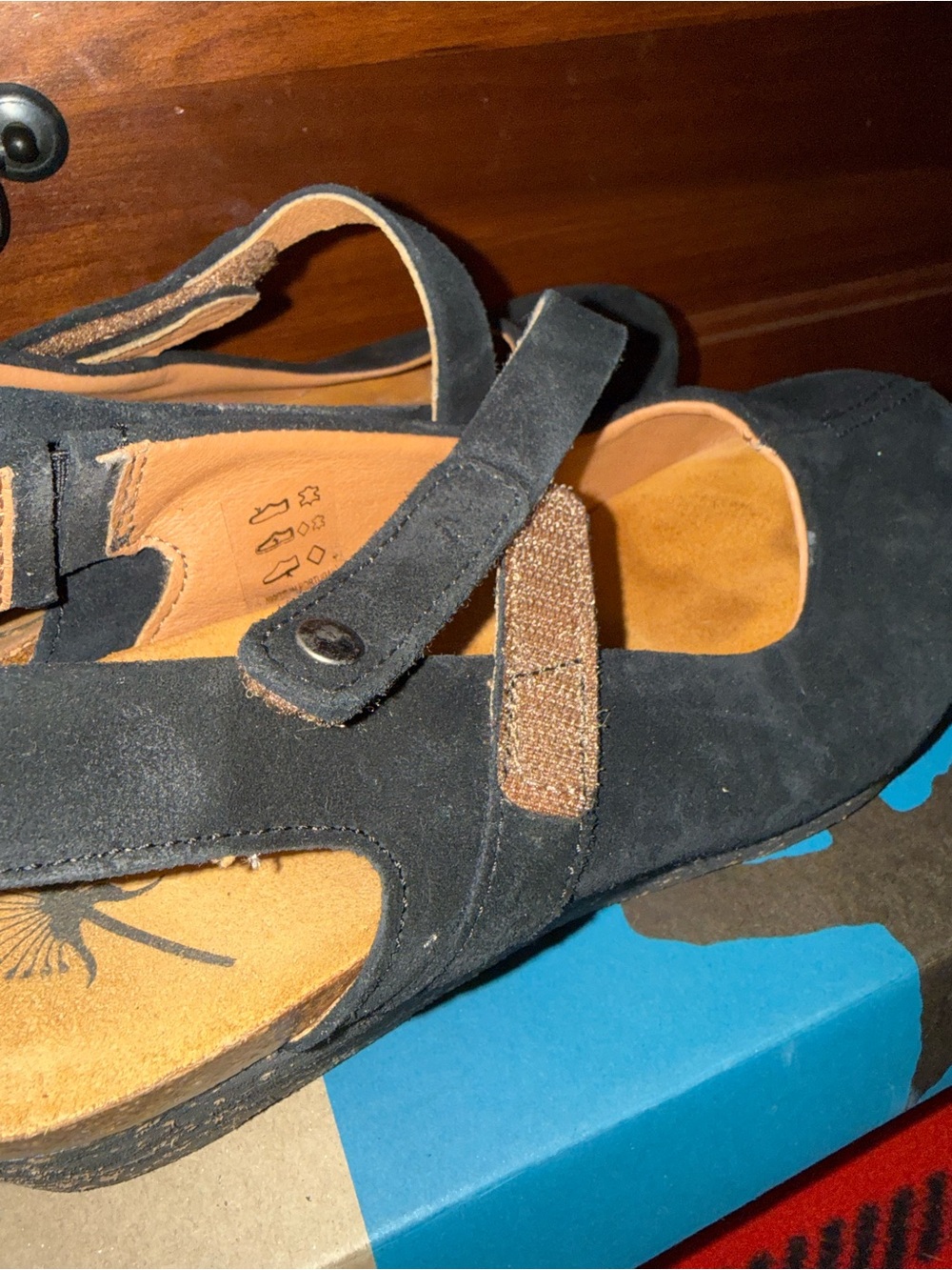 NIB OTBS Black Suede Platform Mary Jane Women's Shoes - Picture 6 of 8